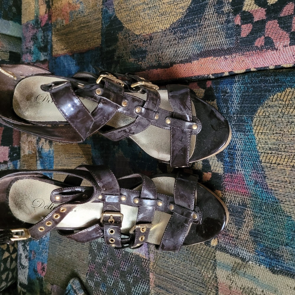 HIGH HEELS SANDALS